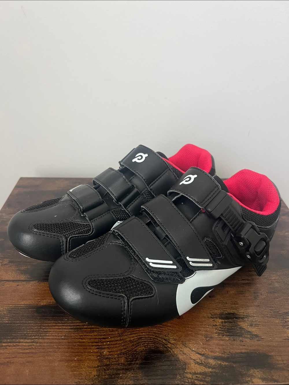 Peloton cycling shoes black red logo size EU 38 (US Women 7.5) ♣️